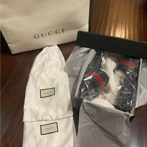 Gucci Slides - AUTHENTIC
